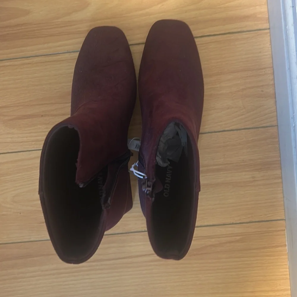 Faux Suede Square Toe Boot Size 7 - Picture 4 of 7